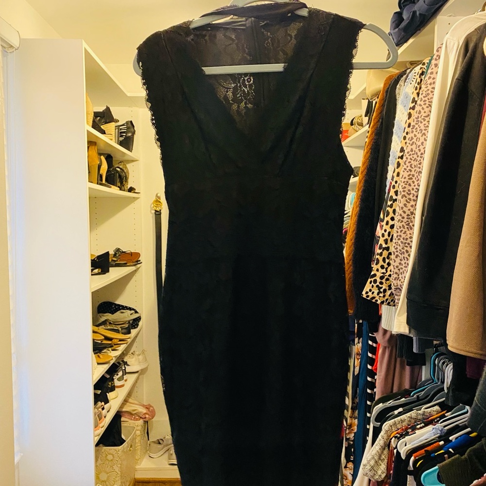 GUESS Black cocktail lace dress